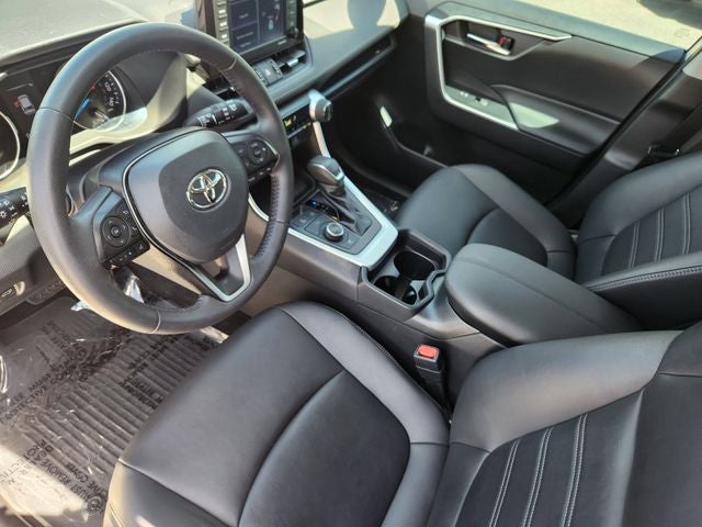 2021 Toyota RAV4 Hybrid XLE Premium