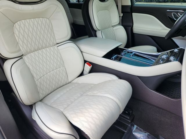 2024 Lincoln Aviator Black Label