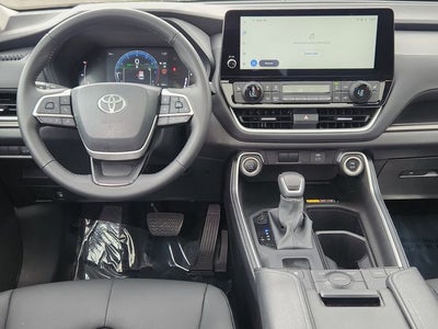 2025 Toyota Grand Highlander XLE