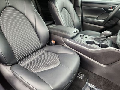2025 Toyota Highlander XSE