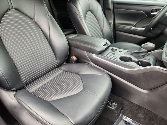 2025 Toyota Highlander XSE