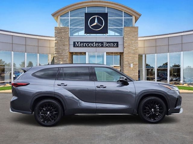 2025 Toyota Highlander XSE