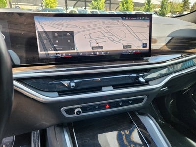 2025 BMW X6 xDrive40i