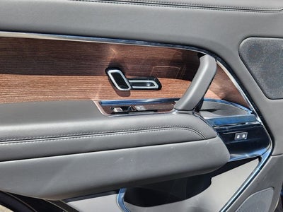 2024 Land Rover Range Rover SE