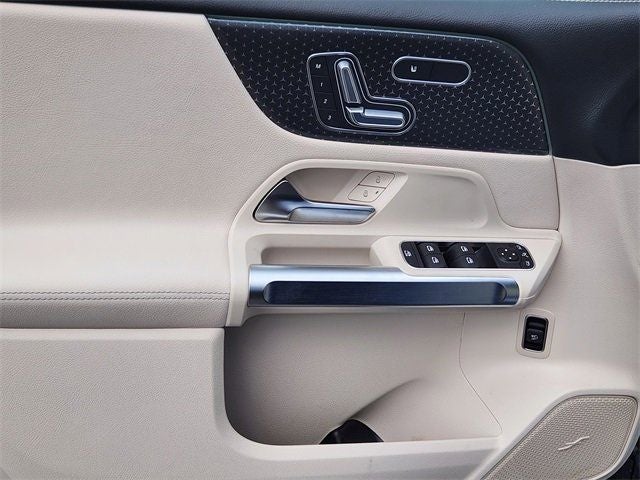 2026 Mercedes-Benz GLB GLB 250 4MATIC®