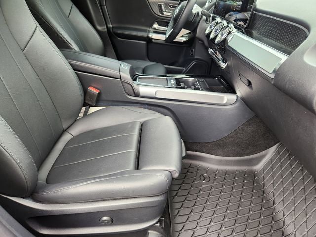 2024 Mercedes-Benz GLB GLB 250 4MATIC®