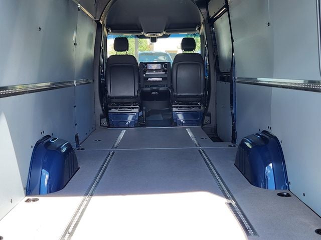 2026 Mercedes-Benz Sprinter 2500 Cargo 170 WB High Roof