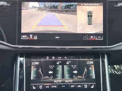 2022 Audi Q8 55 Premium Plus quattro