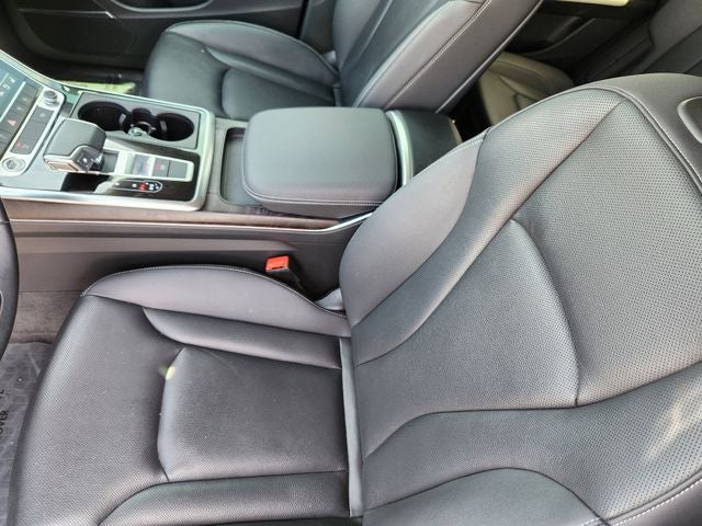 2022 Audi Q8 55 Premium Plus quattro