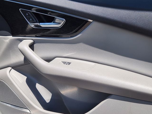 2022 Audi Q7 55 Premium Plus quattro