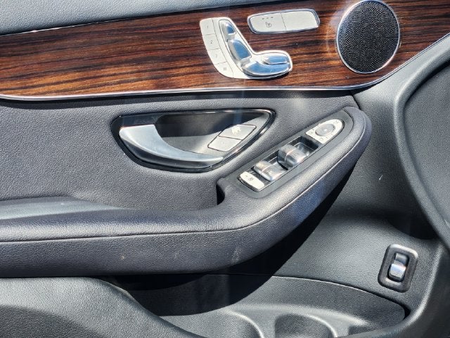 2017 Mercedes-Benz GLC GLC 300 4MATIC®