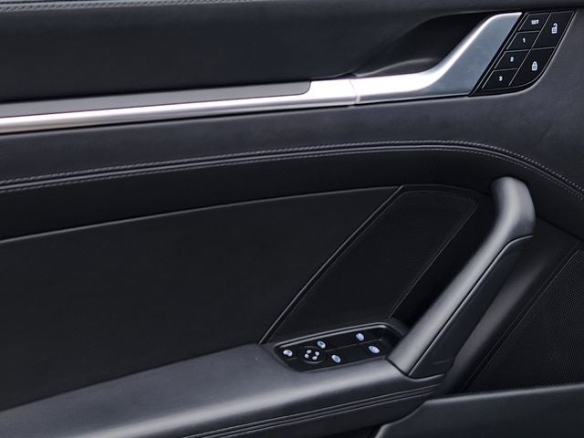 2022 Porsche 911 Carrera