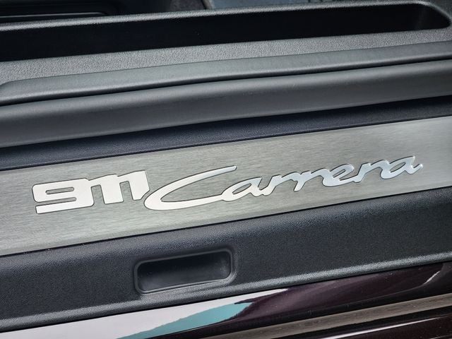 2022 Porsche 911 Carrera