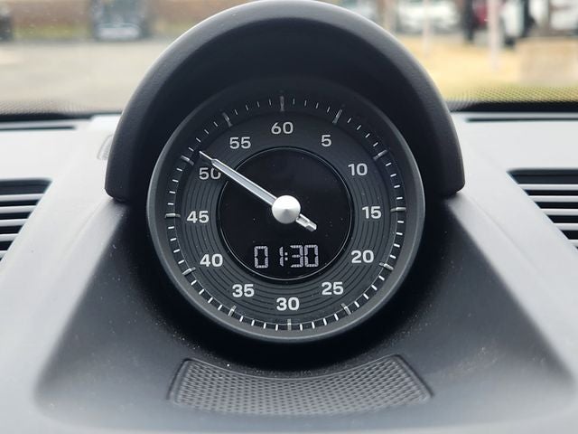 2022 Porsche 911 Carrera