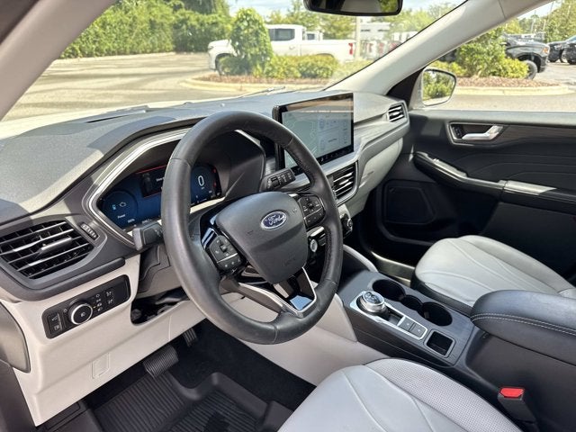 2025 Ford Escape Platinum