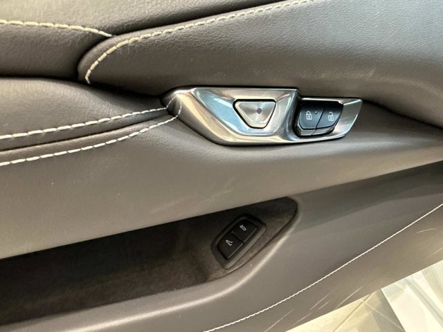 2023 Chevrolet Corvette 2LT