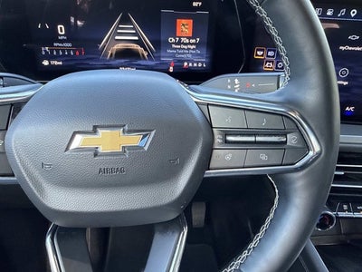 2026 Chevrolet Traverse FWD LT