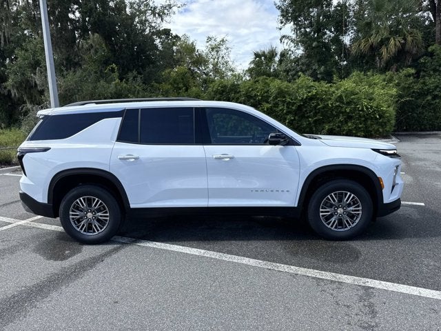 2026 Chevrolet Traverse FWD LT