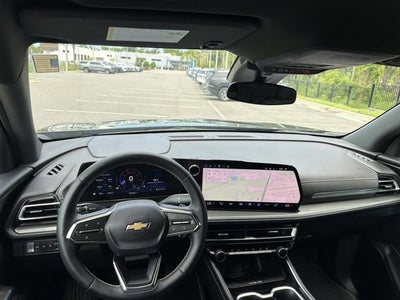 2025 Chevrolet Traverse AWD LT
