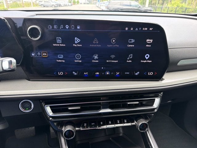 2025 Chevrolet Traverse AWD LT