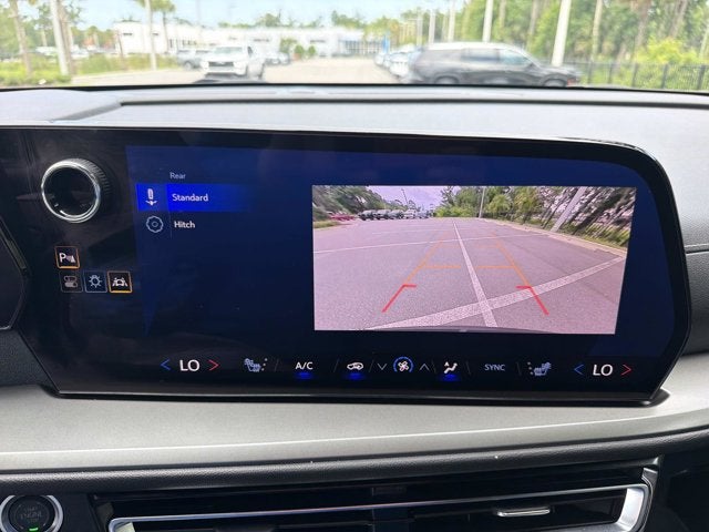 2025 Chevrolet Traverse AWD LT