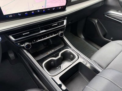 2025 Chevrolet Traverse AWD LT