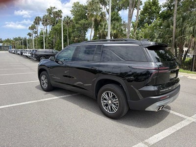 2025 Chevrolet Traverse AWD LT