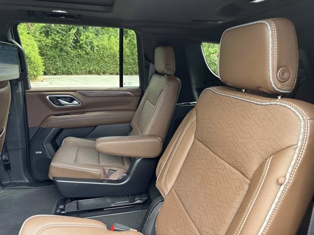 2023 Chevrolet Suburban High Country