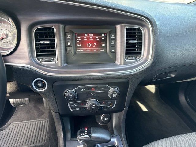 2015 Dodge Charger SE