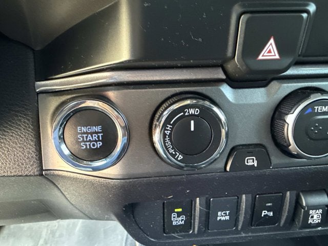 2022 Toyota Tacoma 4WD SR