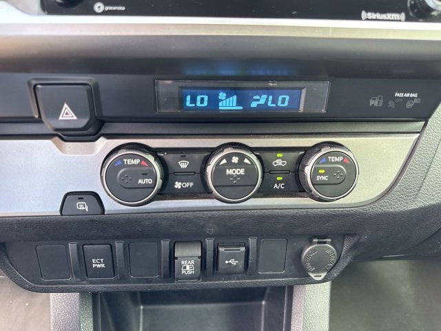 2022 Toyota Tacoma 2WD SR5