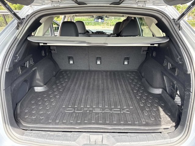 2023 Subaru Outback Touring XT