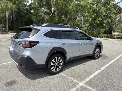2023 Subaru Outback Touring XT