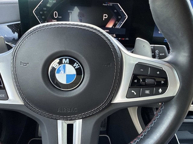 2023 BMW X7 M60i