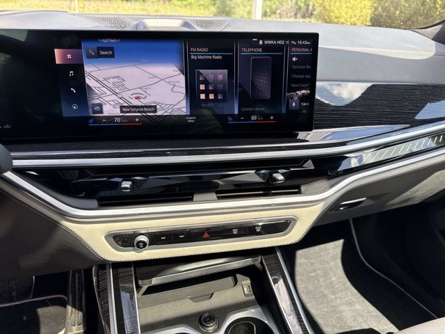 2023 BMW X7 M60i