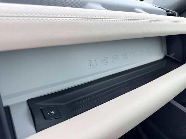 2023 Land Rover Defender X-Dynamic SE