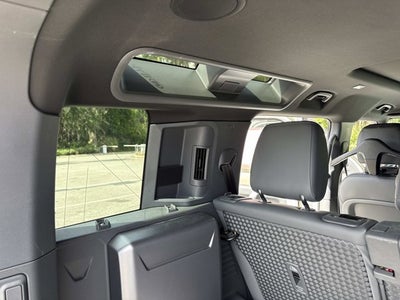 2023 Land Rover Defender X-Dynamic SE