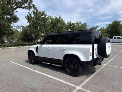 2023 Land Rover Defender X-Dynamic SE