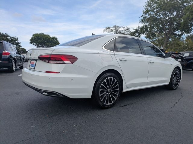 2022 Volkswagen Passat 2.0T Limited Edition