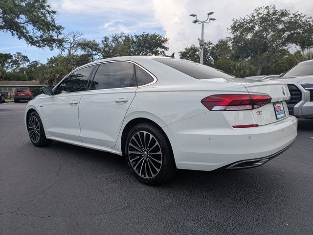 2022 Volkswagen Passat 2.0T Limited Edition