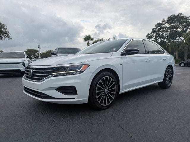2022 Volkswagen Passat 2.0T Limited Edition