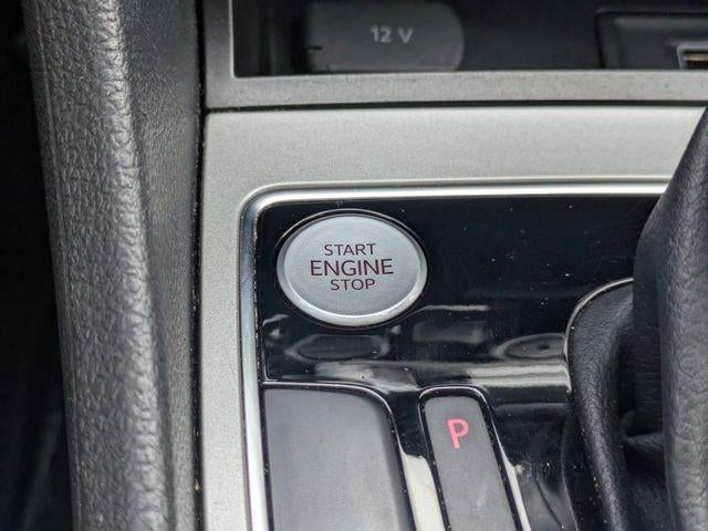2022 Volkswagen Passat 2.0T Limited Edition