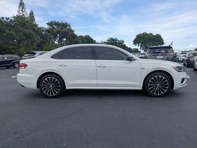 2022 Volkswagen Passat 2.0T Limited Edition