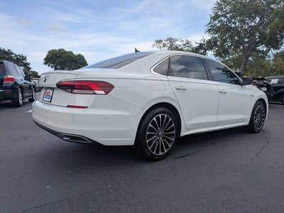 2022 Volkswagen Passat 2.0T Limited Edition