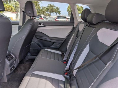 2024 Volkswagen Taos 1.5T SEL