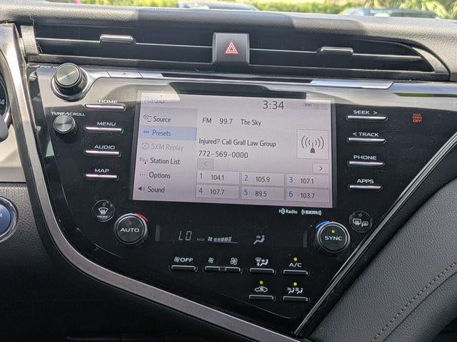 2019 Toyota Camry Hybrid LE