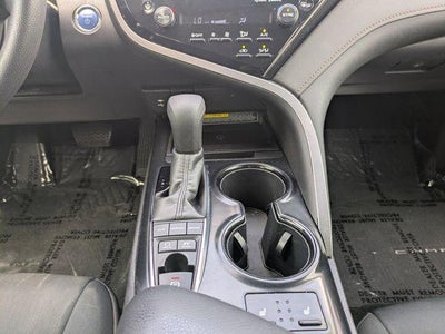 2019 Toyota Camry Hybrid LE