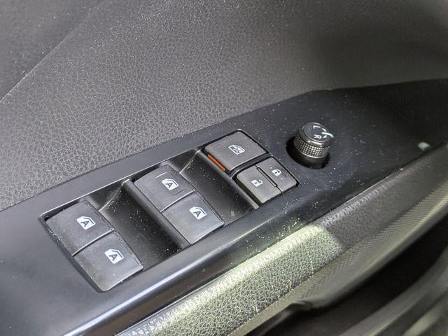 2019 Toyota Camry Hybrid LE