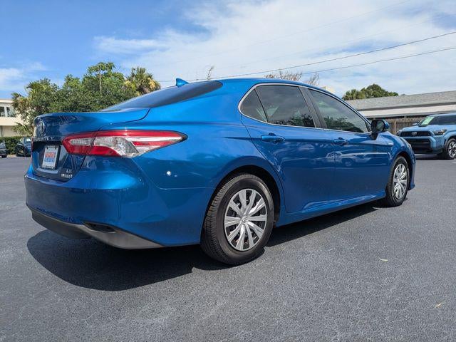 2019 Toyota Camry Hybrid LE