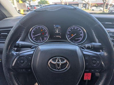 2020 Toyota Camry SE
